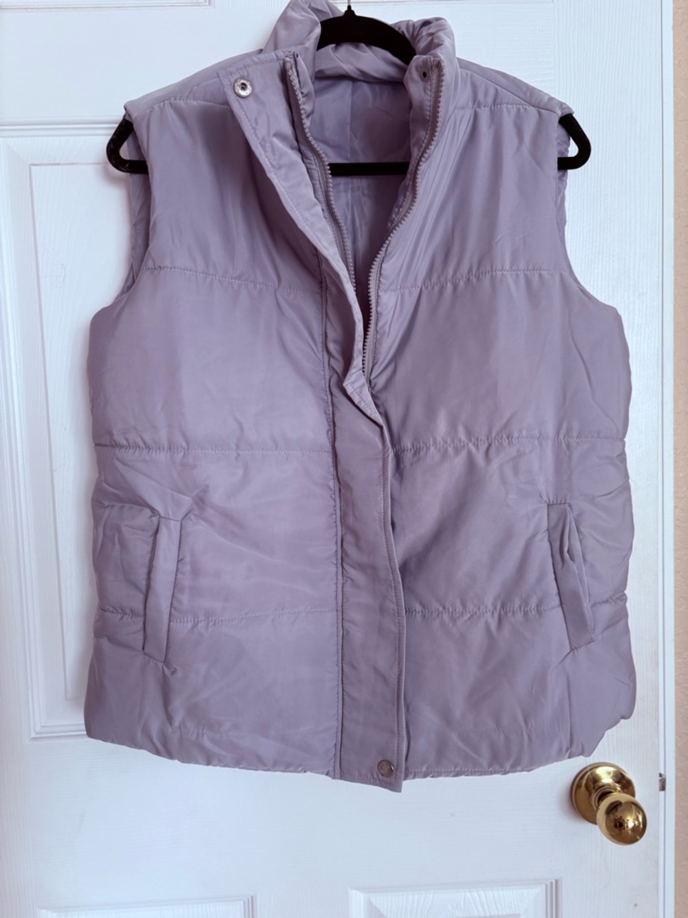 Puffer Vest Womens Medium Large Quilted Zip Up Light Purple NWOT Cozy